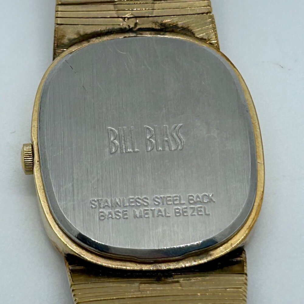 Bill Blass Vintage Quartz Watch Gold-ToneTextured Dial Retro 90s Working READ - Picture 12 of 16